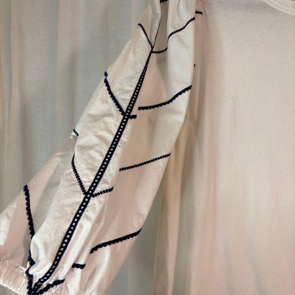 LOFT Outlet White Puff Sleeve Top Navy Embroidered Medium - Picture 3 of 6